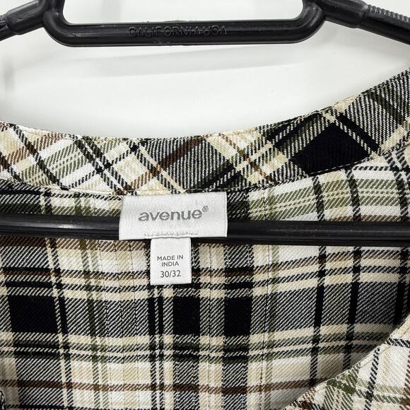 AVENUE Womens Flannel Plaid Button Up Shirt Size 30 Roll Tab Pin Tuck V-Neck - Picture 3 of 10